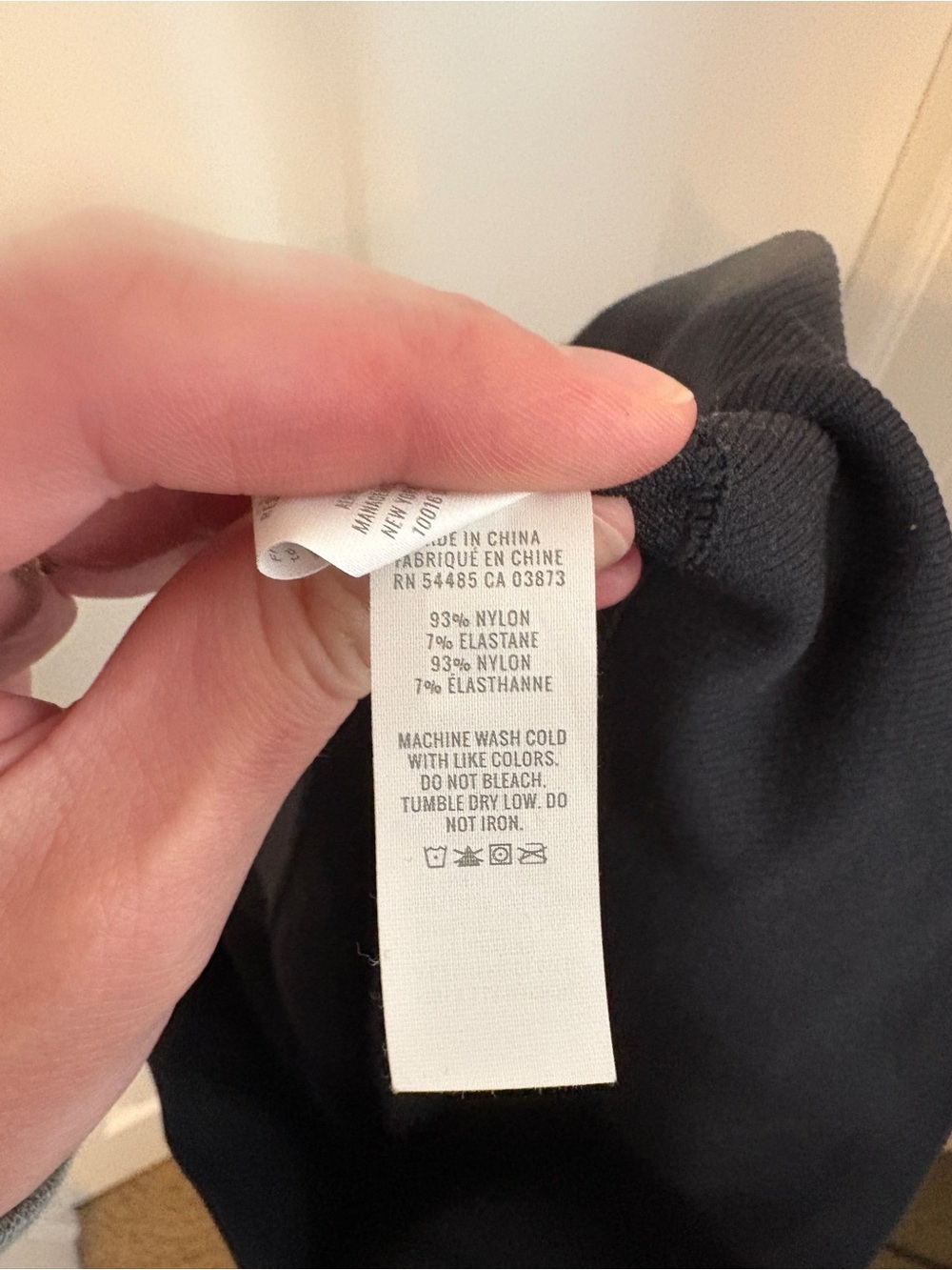 Offline By Aerie Sidewalk Seamless Black Athletic Cropped Top women’s Large - Picture 7 of 7